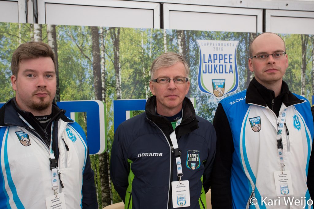 Koko ratamestarikolmikko Heikki, Ari ja Ilkka Torniainen.